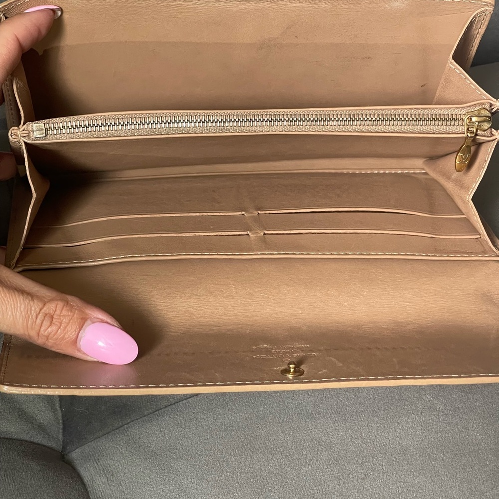 Louis Vuitton vernis wallet - Picture 3 of 13
